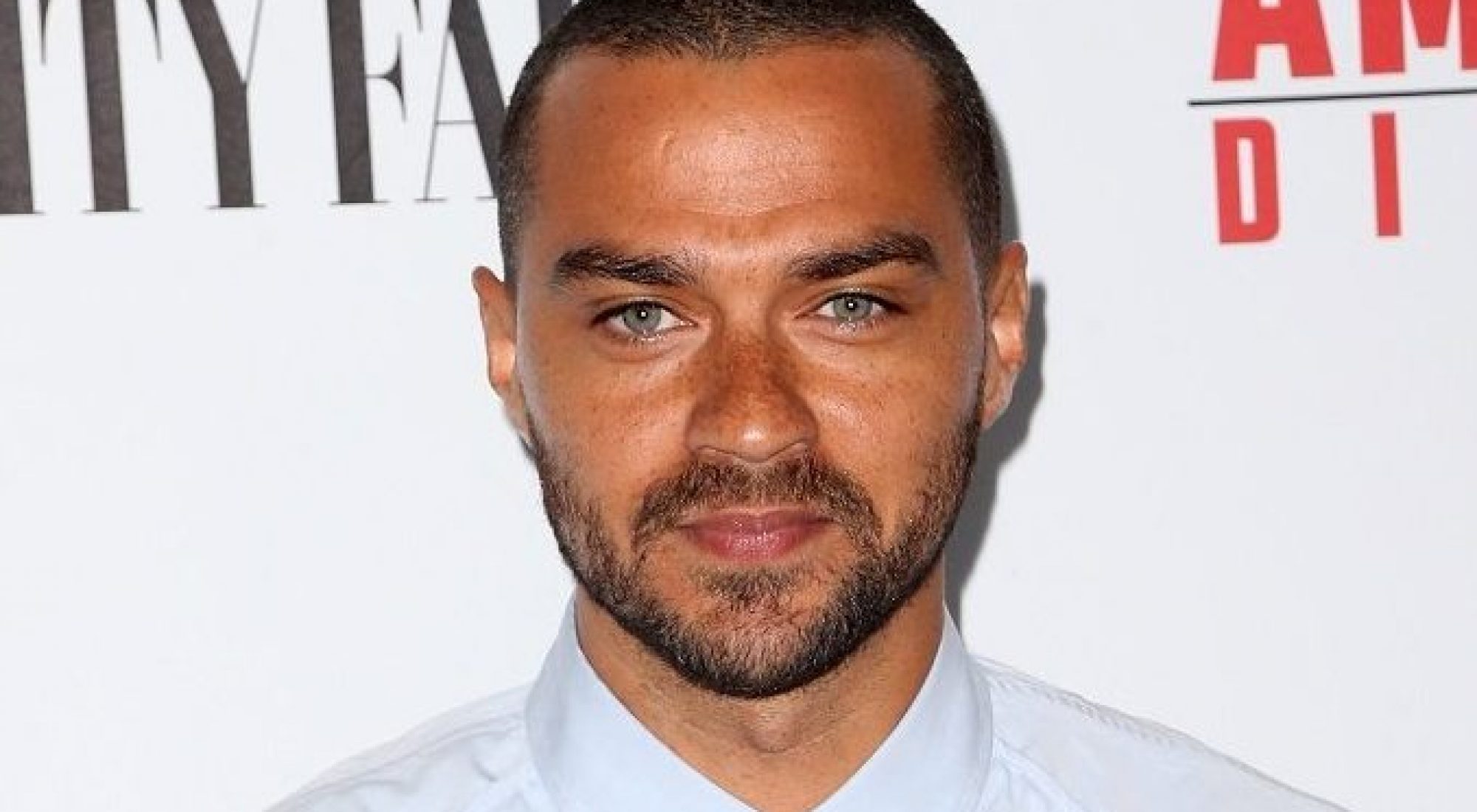 De williams. Джесси Уильямс. Джесси Уильямс гетерохромия. Jesse Williams Photoshoot. Джесси Уильямс глаза.